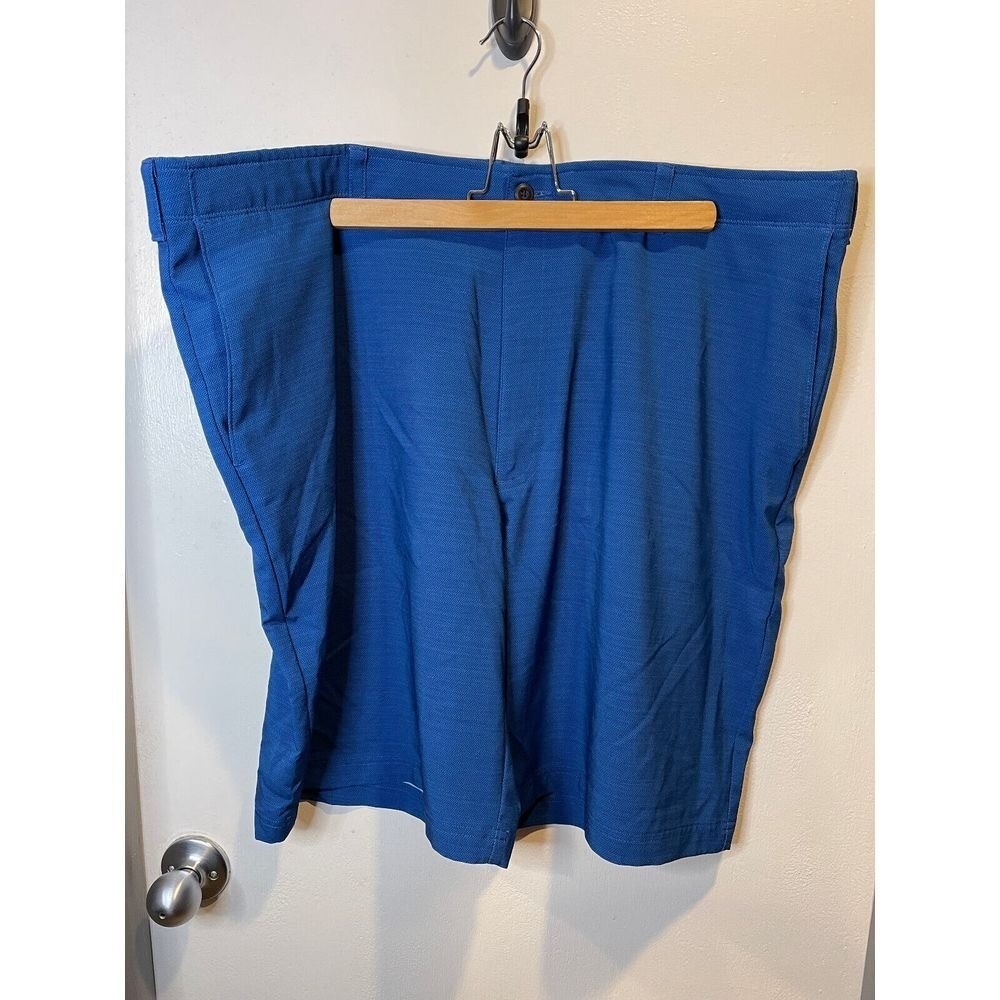 Ben Hogan Men's‎ Shorts Blue Casual Golf/Chino Flat Front-Size 42